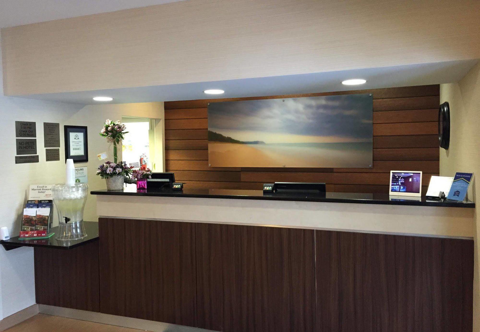 Fairfield Inn & Suites Traverse City Eksteriør billede